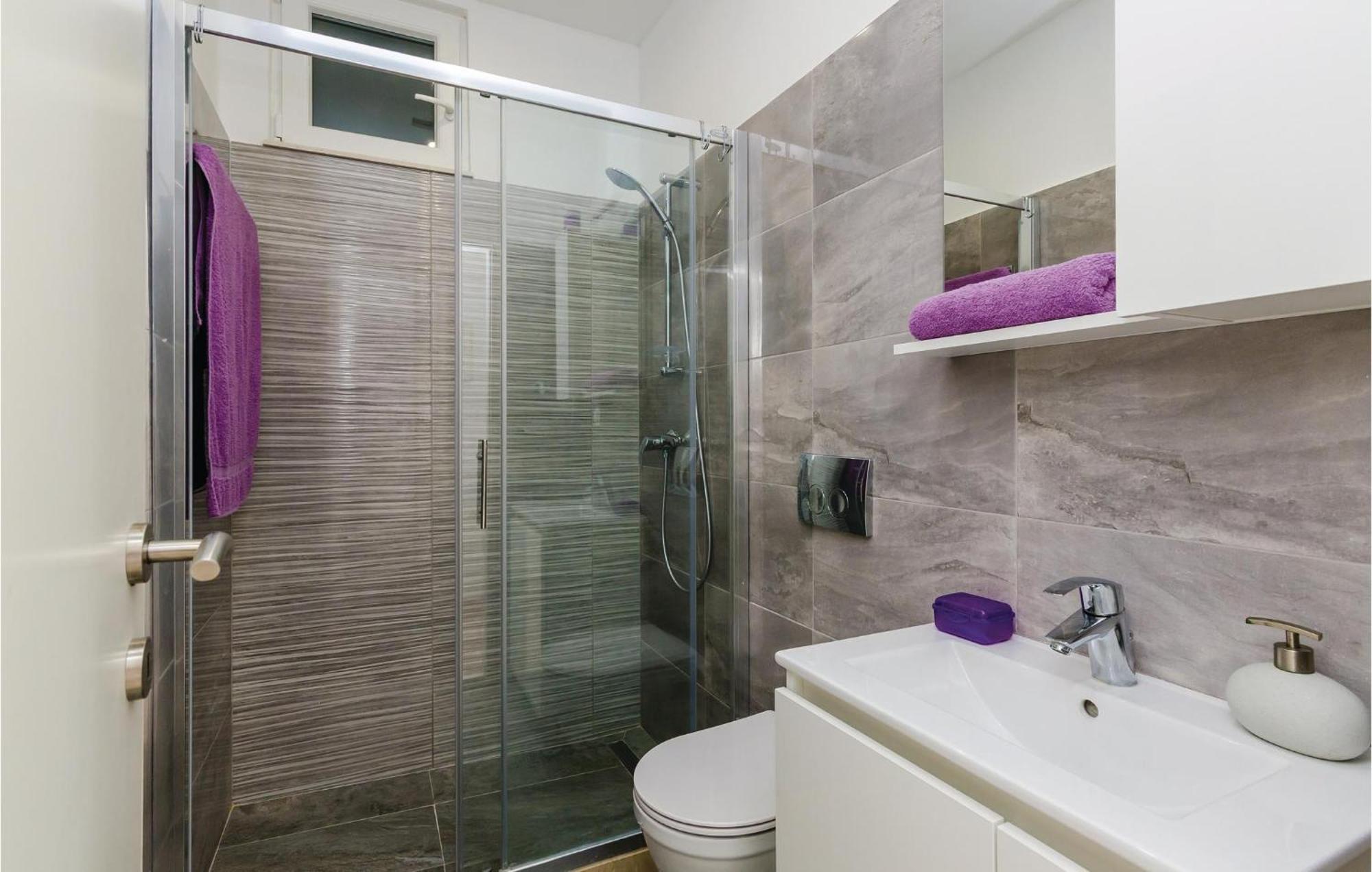 Cozy Apartment In Zaton Veliki With Kitchen Ngoại thất bức ảnh